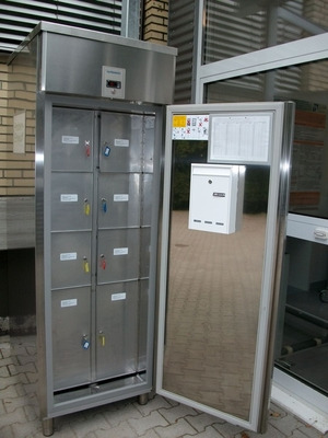 Probenkühlschrank 2 - © Jürgen Hoting